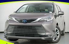 2024 Toyota Sienna Limited 7-Passenger