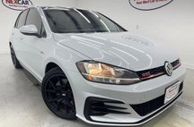 2019 Volkswagen Golf GTI SE