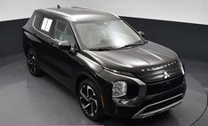 2023 Mitsubishi Outlander SEL