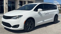 2020 Chrysler Pacifica Touring L