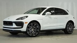 2025 Porsche Macan T