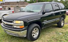 2001 Chevrolet Tahoe Base