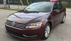 2014 Volkswagen Passat 1.8T Wolfsburg Edition