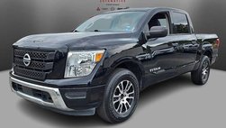 2022 Nissan Titan SV