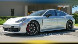 2019 Porsche Panamera GTS
