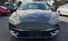 2017 Ford Fusion Hybrid SE