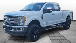2017 Ford Super Duty F-350 Lariat