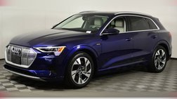 2022 Audi e-tron quattro Premium