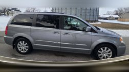 2013 Chrysler Town and Country Touring