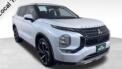 2023 Mitsubishi Outlander SE