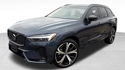 2025 Volvo XC60 B5 Ultra Dark Theme