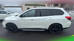 2017 Nissan Pathfinder Platinum