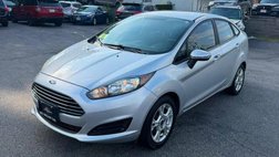 2015 Ford Fiesta SE