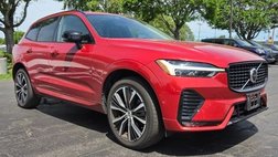 2023 Volvo XC60 B6 Ultimate Dark Theme