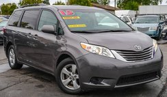 2015 Toyota Sienna LE