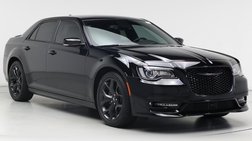 2023 Chrysler 300 S V8