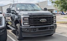2023 Ford Super Duty F-350 XLT