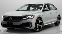 2021 Volkswagen Passat R-Line