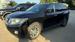 2016 Nissan Pathfinder SV