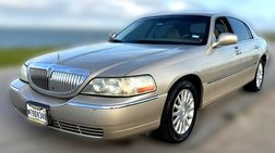 2005 Lincoln Town Car Signature