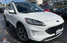 2020 Ford Escape Hybrid Titanium