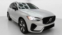 2025 Volvo XC60 T8 Plus Dark Theme
