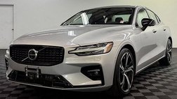2024 Volvo S60 B5 Plus Dark Theme