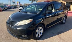 2011 Toyota Sienna LE
