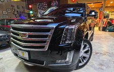 2016 Cadillac Escalade Luxury Collection