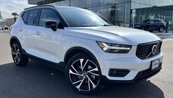 2021 Volvo XC40 T5 R-Design