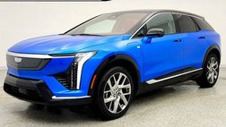 2025 Cadillac OPTIQ Luxury 1