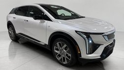 2025 Cadillac OPTIQ Luxury 2