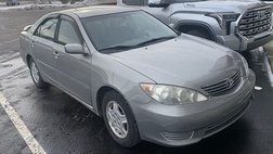 2005 Toyota Camry LE