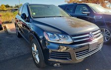 2013 Volkswagen Touareg Sport