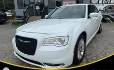 2019 Chrysler 300 Touring