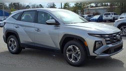 2026 Hyundai Tucson Hybrid Blue SE