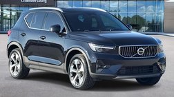 2024 Volvo XC40 B5 Plus Bright Theme
