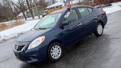 2013 Nissan Versa 1.6 S