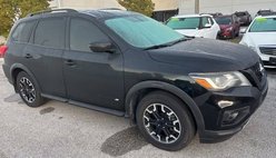 2020 Nissan Pathfinder SV