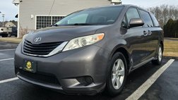 2014 Toyota Sienna LE