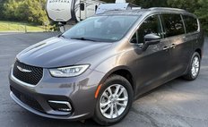 2022 Chrysler Pacifica Touring