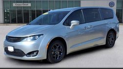 2020 Chrysler Pacifica Touring