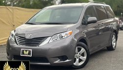 2015 Toyota Sienna LE