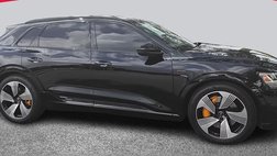 2022 Audi e-tron quattro Premium Plus