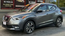 2020 Nissan Kicks SR