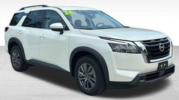 2024 Nissan Pathfinder SV