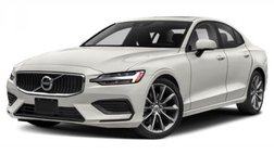 2022 Volvo S60 B5 Momentum
