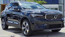 2024 Volvo XC40 B5 Plus Bright Theme