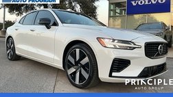 2024 Volvo S60 Recharge T8 Ultimate Dark Theme
