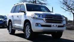 2017 Toyota Land Cruiser Base